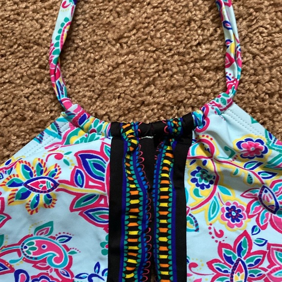 Women’s Swim Top by Ocean Avenue - Picture 4 of 7